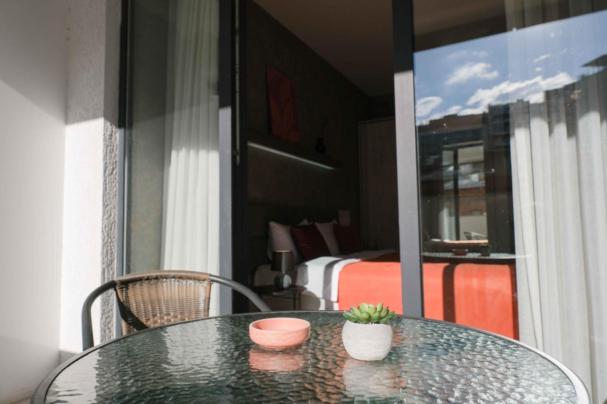 Round Garden Hotel Tbilisi Eksteriør bilde